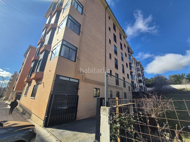 Foto 7efad9c2-caba-4e84-8f52-93d8cf9cd914. Pis amb calefacció a Universidad Ávila