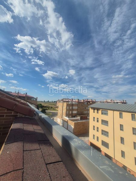 Foto e9908656-8da0-4ff5-b8e4-6311e7f641e4. Àtic amb calefacció a Hervencias Altas - El Pinar Ávila