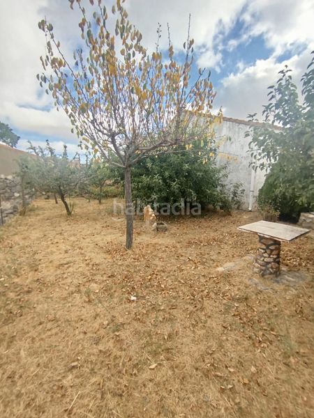 Foto c5f93b7b-5df0-489e-a05e-a173b8fff5f8. Casa amb calefacció a Gemuño