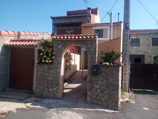 Maison jumelée à Calle pocillo 2º 10. Casa de pueblo habitable con calefacción y patio. no necesidad d