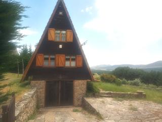 Chalet à Calle de los tomillos 7. Unifamiliar aislada con jardín, garaje y vistas espectaculares a