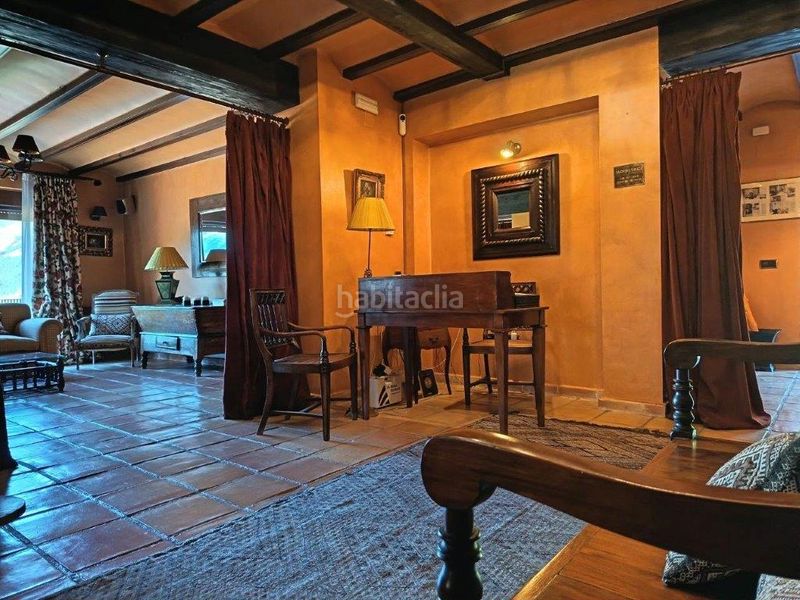 Foto 4dd4a65f-1cb0-4e03-bb14-1d4c8ffd4aed. Edifici a calle iglesia 8 a Navalonguilla