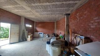 Lloguer Local Comercial a Barrio la rotiza 50. Pedreña, local en alquiler