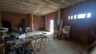 Lloguer Local Comercial a Barrio la rotiza 50. Pedreña, local en alquiler