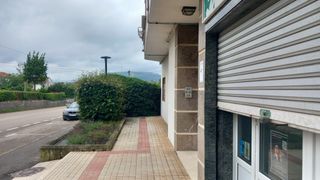 Lloguer Local Comercial a Barrio la rotiza 50. Pedreña, local en alquiler