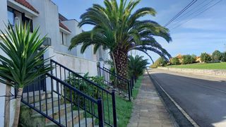 Semi detached house in N/a 144. Galizano, adosado con jardín y terraza
