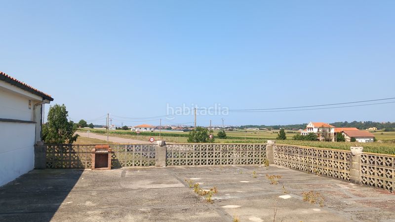Foto bf18b6ae-9c32-4c19-8b85-d34e3d104241. Masia a barrio Galizano 35f a Galizano Ribamontán al Mar