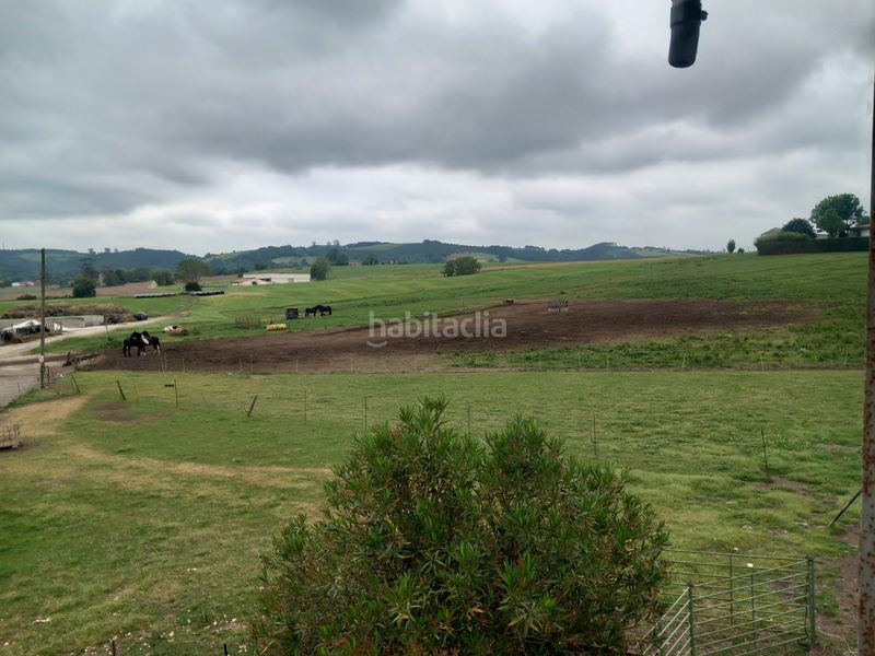 Foto f773da1c-71ea-46d7-83d7-f98fa5114db0. Masia a barrio Galizano 35f a Galizano Ribamontán al Mar