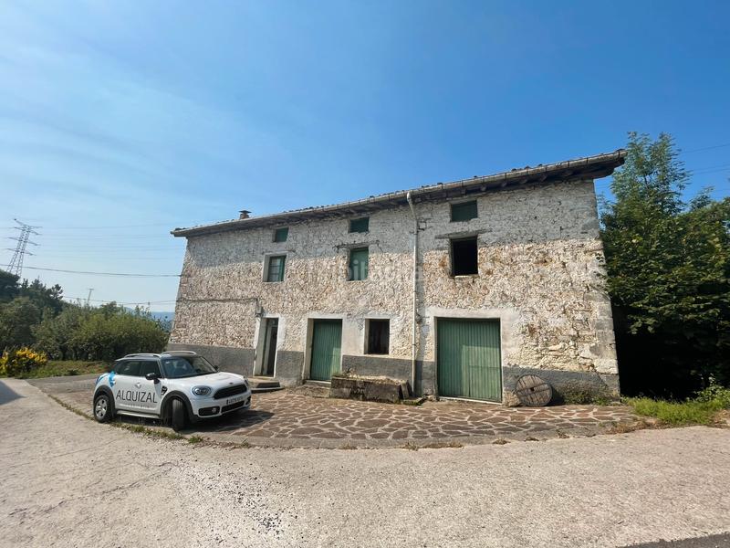 Foto bfd8abed-5396-48fe-97bc-92c7b096cc09. Masía en Ezkio - Itsaso