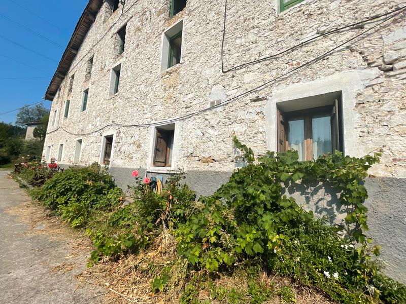 Foto d291c751-75cd-496f-8708-c3cfffd62311. Masía en Ezkio - Itsaso