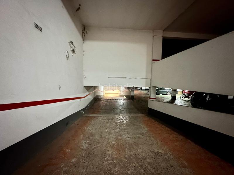 Foto d60c0775-4c41-42f3-bd05-2813bff36b55. Aparcament cotxe a Beasain