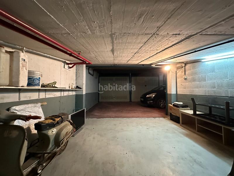 Foto 0016cc50-e327-4fe5-b5a3-6e3634abdeb6. Autoparkplatz in Zegama