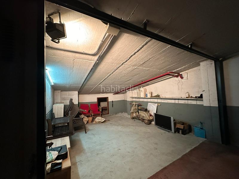 Foto e01617f2-16a0-4560-abe9-171bbc2f4c41. Autoparkplatz in Zegama