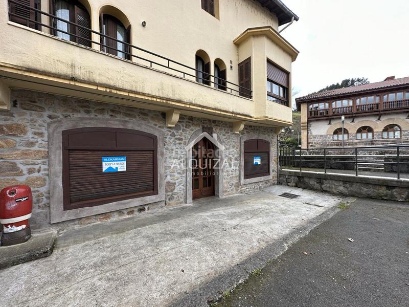 Foto b2264b2b-f892-4c1d-b016-8515fd1d0337. Local commercial dans nagusia plaza 3 dans Idiazabal