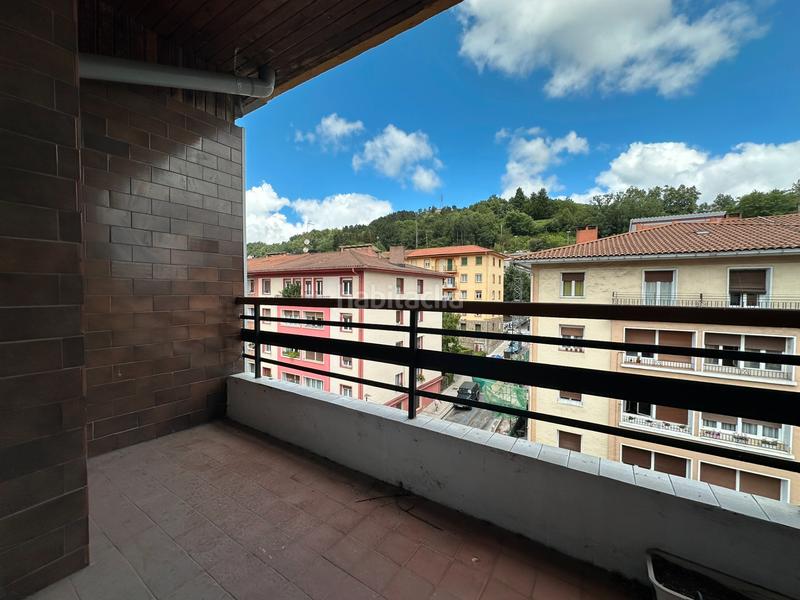 Foto 4493ff44-978d-49ed-b50f-e3635b059228. Duplex avec chauffage dans Beasain