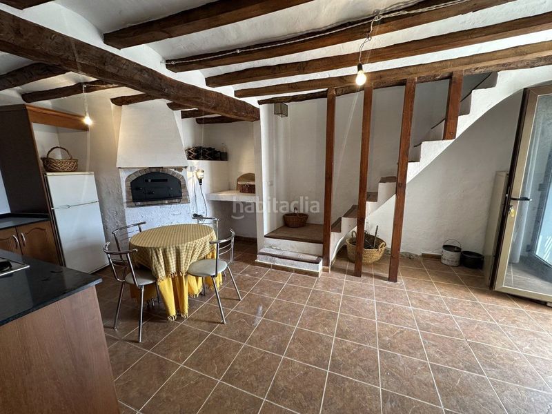 Foto 1251ca75-e19a-4474-bd47-d8985b78122a. Casa amb calefacció a Chodos / Xodos