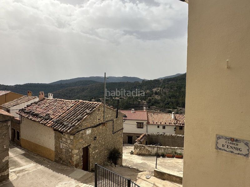 Foto 1a8f61bd-ad93-4ee3-9a37-741ce45de6f8. Casa amb calefacció a Chodos / Xodos