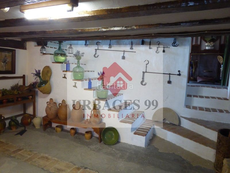 Foto b0c12aad-a633-4f15-a19b-d63d02bf325c. Masia amb calefacció aparcament a Chodos / Xodos
