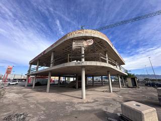 Gebäude in Zona Avenida del Mar. Edificio en venta en carrefour.