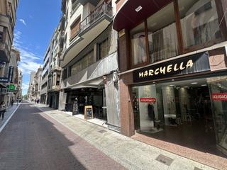 Miete Geschäftsraum in Casco Histórico. Local com. en alquiler en centro  casco histórico, 3 despachos.