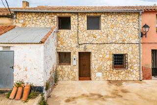 Maison jumelée à Vall d´Alba. Adosado en venta en montalva, 4 dormitorios.