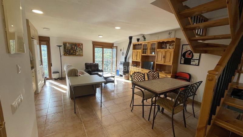 Foto ecbe8d61-618e-4452-8e63-11bda8b009a9. Appartement avec chauffage dans Chodos / Xodos