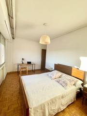 Lloguer Pis a Santiago. Habitación en alquiler en santiago  m auxiliadora, 5 dormitorios
