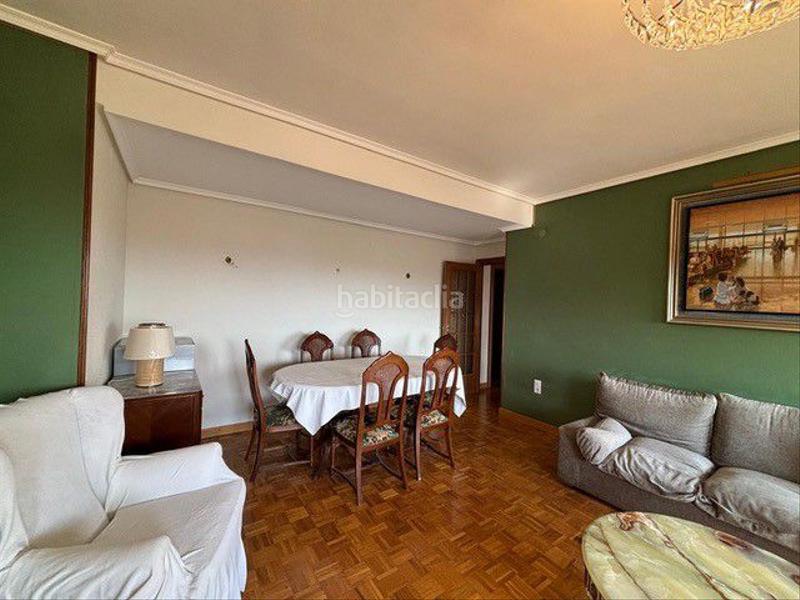 Foto 800eb8a1-bc47-4ebc-a6aa-93aabc4b1b6d. Alquiler piso habitación en alquiler en Santiago m auxiliadora, 5 dormitorios. en Huesca