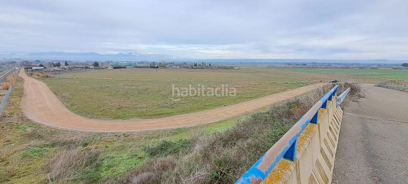 Foto ded8a140-54fa-4599-9e6e-164bbf9830f0. Terreny residencial a Pedanías Huesca