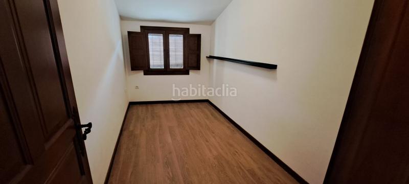 Foto 8ef7a7ea-904a-4580-8b86-2dabe46c9ba2. Piso  en venta , 3 dormitorios. en Ayerbe