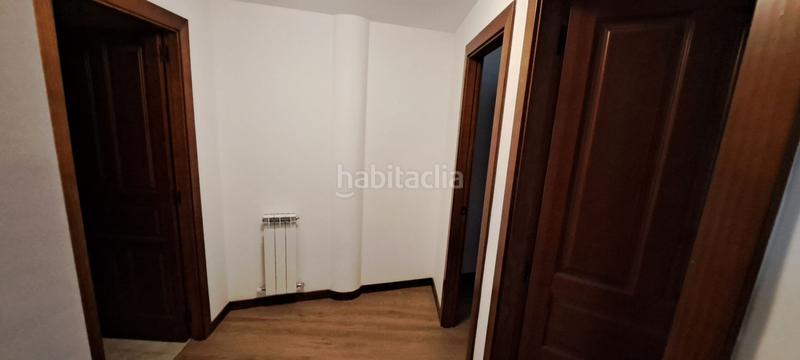 Foto b1cf7334-ebb4-4831-b7b7-ac0a3f0d3314. Piso  en venta , 3 dormitorios. en Ayerbe