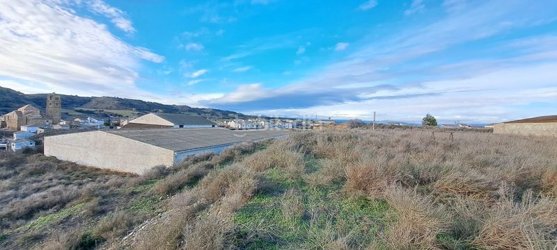 Foto abded36c-7e39-4503-a324-5232d0cb047d. Terreny residencial a Pertusa