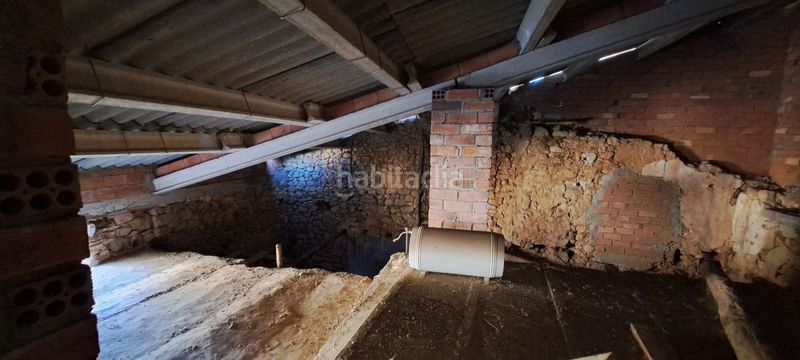 Foto d8f8ff78-2695-403b-a97d-d91dd35e8af2. Casa  en venta en aren, 4 dormitorios. en Arén