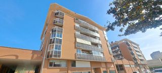 Flat in Encarnación. Piso en venta en los olivos, 4 dormitorios.