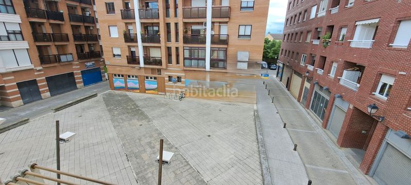 Foto d04fe16b-1554-4a14-bad6-ad0e1b093696. Pis amb calefacció terrassa a Santo Domingo y San Martín Huesca