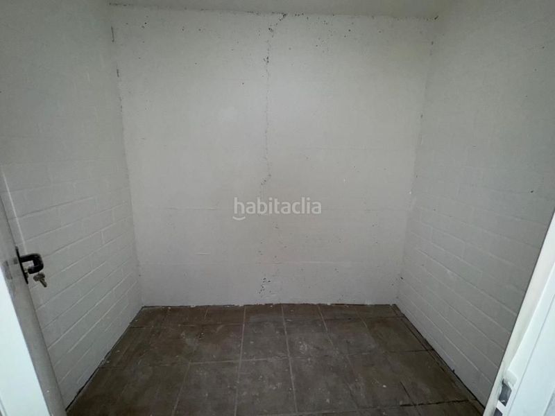 Foto 5365b075-f73c-4fd1-ac7e-f17b1475d7ef. Edifici a Las Fuentes Zaragoza