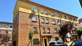 Pis a Estación - San Antonio. Piso en venta en calatayud, 2 dormitorios.