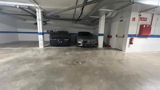 Aparcament cotxe a Bahia Luz - La Forestal. Plaza de garaje para dos coches!