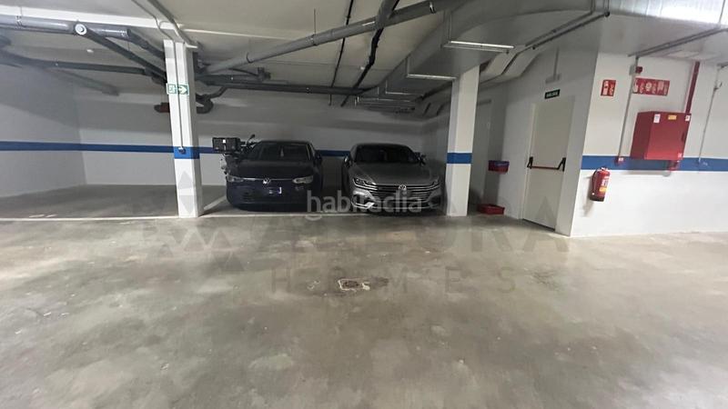 Foto 5e6efa2a-f8e2-403c-a103-2e6aa887f19a. Autoparkplatz in Bahia Luz - La Forestal Rota