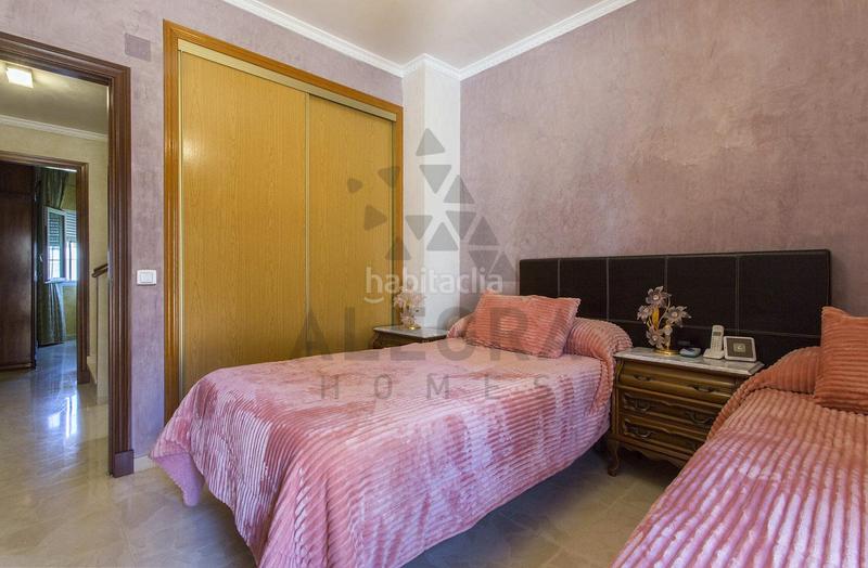 Foto 6fb93d76-b991-4ce4-9c24-1de0c3fb43a2. Casa adossada amb aparcament piscina a Pozoalbero Jerez de la Frontera