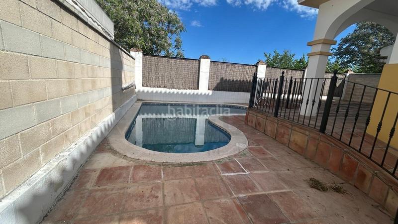 Foto 28797b3f-636d-40fa-841a-d2417baf2d00. Maison jumelée avec piscine dans Parque Atlántico - Ronda este Jerez de la Frontera