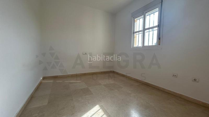 Foto 702a4612-fff8-438e-8389-2df8da929c67. Maison jumelée avec piscine dans Parque Atlántico - Ronda este Jerez de la Frontera