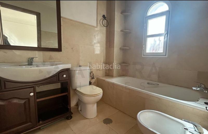 Foto ded04c06-ef3c-4346-abb2-67a470634758. Maison jumelée avec piscine dans Parque Atlántico - Ronda este Jerez de la Frontera