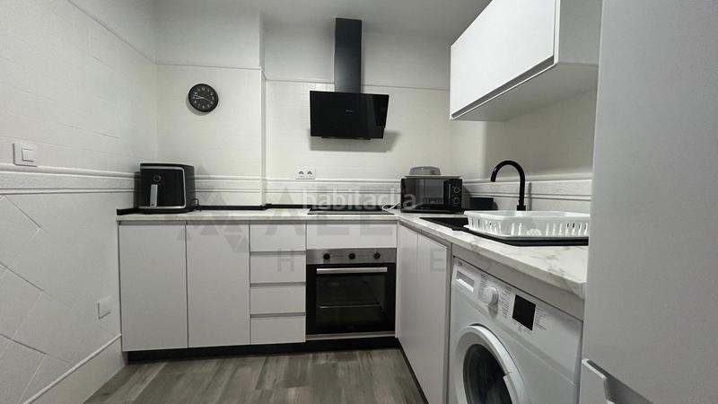 Foto cba48693-5dba-4b99-a19f-bda5a32f7c07. Piso  en venta en caballero bonald san josé obrero guadalcacín en Jerez de la Frontera
