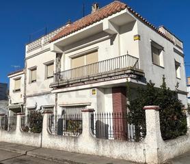 Chalet à El Chorrillo - El Molino. Tu futuro hogar te espera en rota!