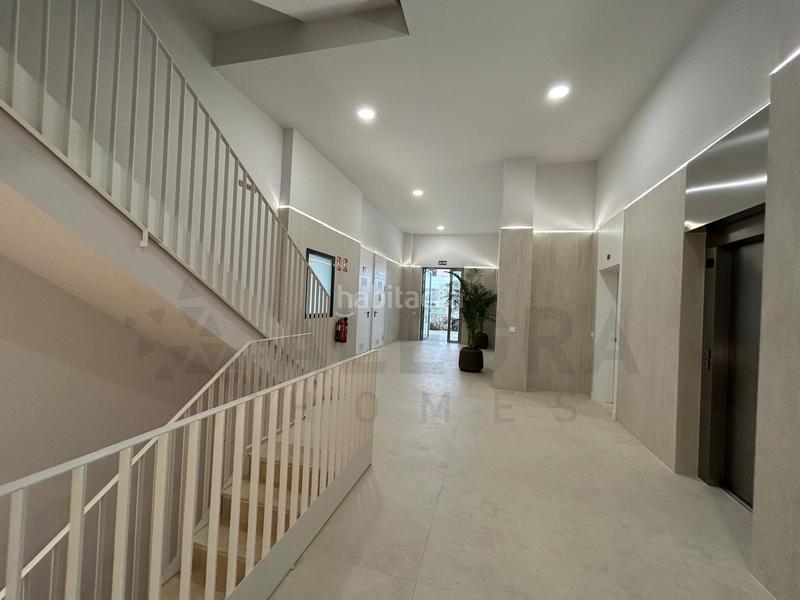 Foto 60a4b22a-d20c-41c3-a43a-2a883efff748. Alquiler piso alquiler piso en williams plaza en Plaza de Toros Jerez de la Frontera