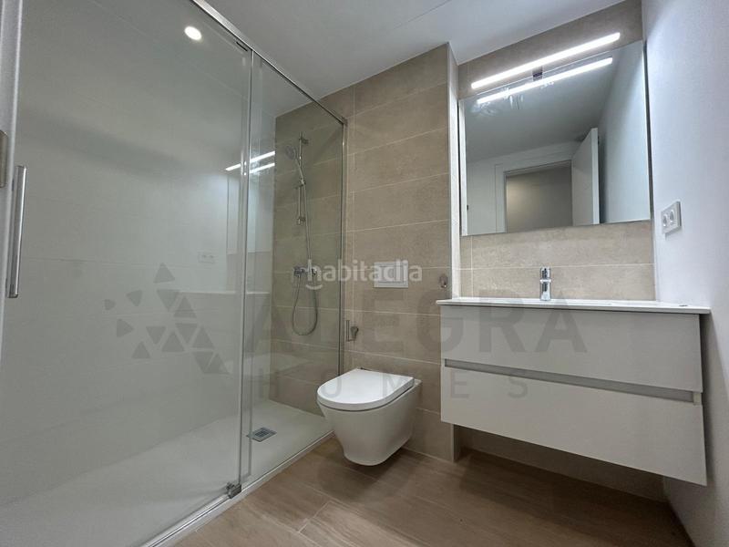 Foto c18b245b-a7da-4b4c-ab59-0081d7225d82. Alquiler piso alquiler piso en williams plaza en Plaza de Toros Jerez de la Frontera