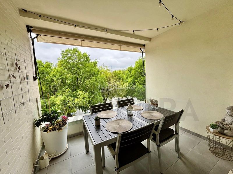 Foto 1d4291a2-7f41-4139-afdb-e633aa18bc4f. Pis amb aparcament piscina a Caballero Bonald-S. José Obrero-Guadalcacín Jerez de la Frontera