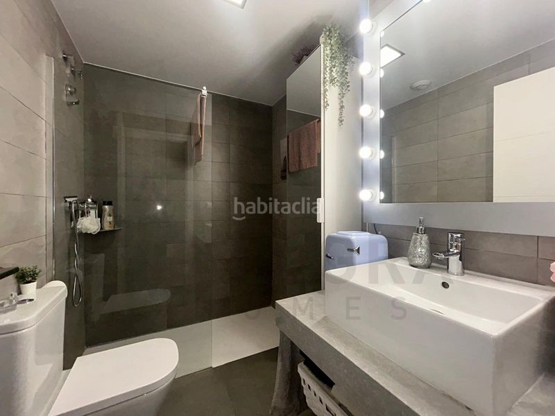 Foto 7c94c610-10f8-4a7f-ac53-a4e9ff965636. Pis amb aparcament piscina a Caballero Bonald-S. José Obrero-Guadalcacín Jerez de la Frontera