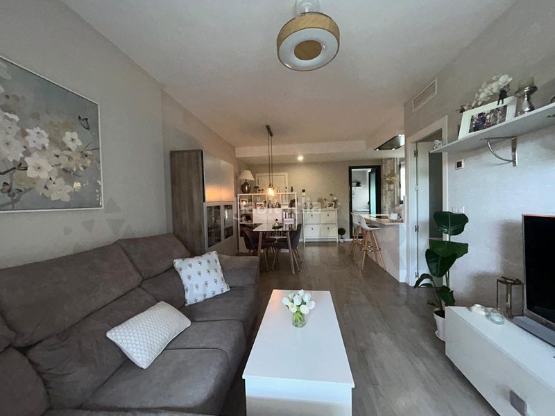 Foto c8c2718b-05ca-4bc2-bbb0-43e7b47912be. Pis amb aparcament piscina a Caballero Bonald-S. José Obrero-Guadalcacín Jerez de la Frontera